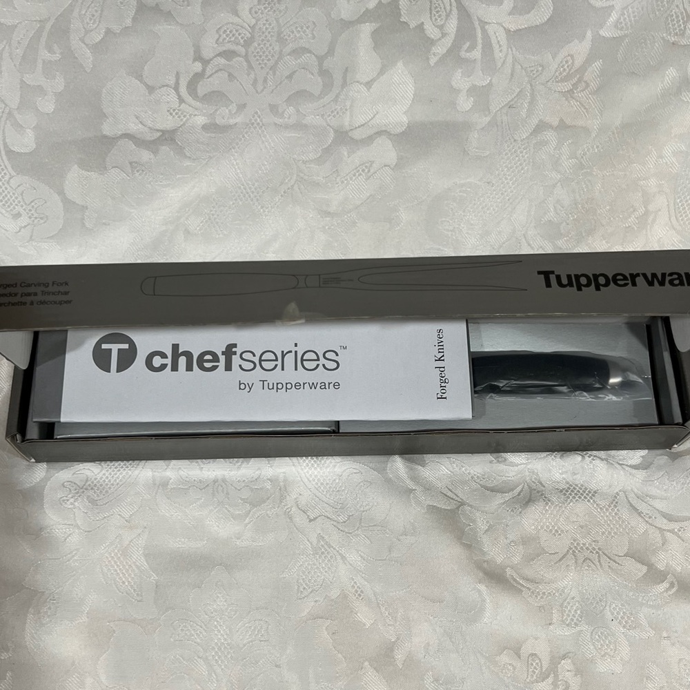 NEW (NIB)Tupperware Chef Series Carving Knife & Fork Set, Forged Stainless Steel - Picture 7 of 13